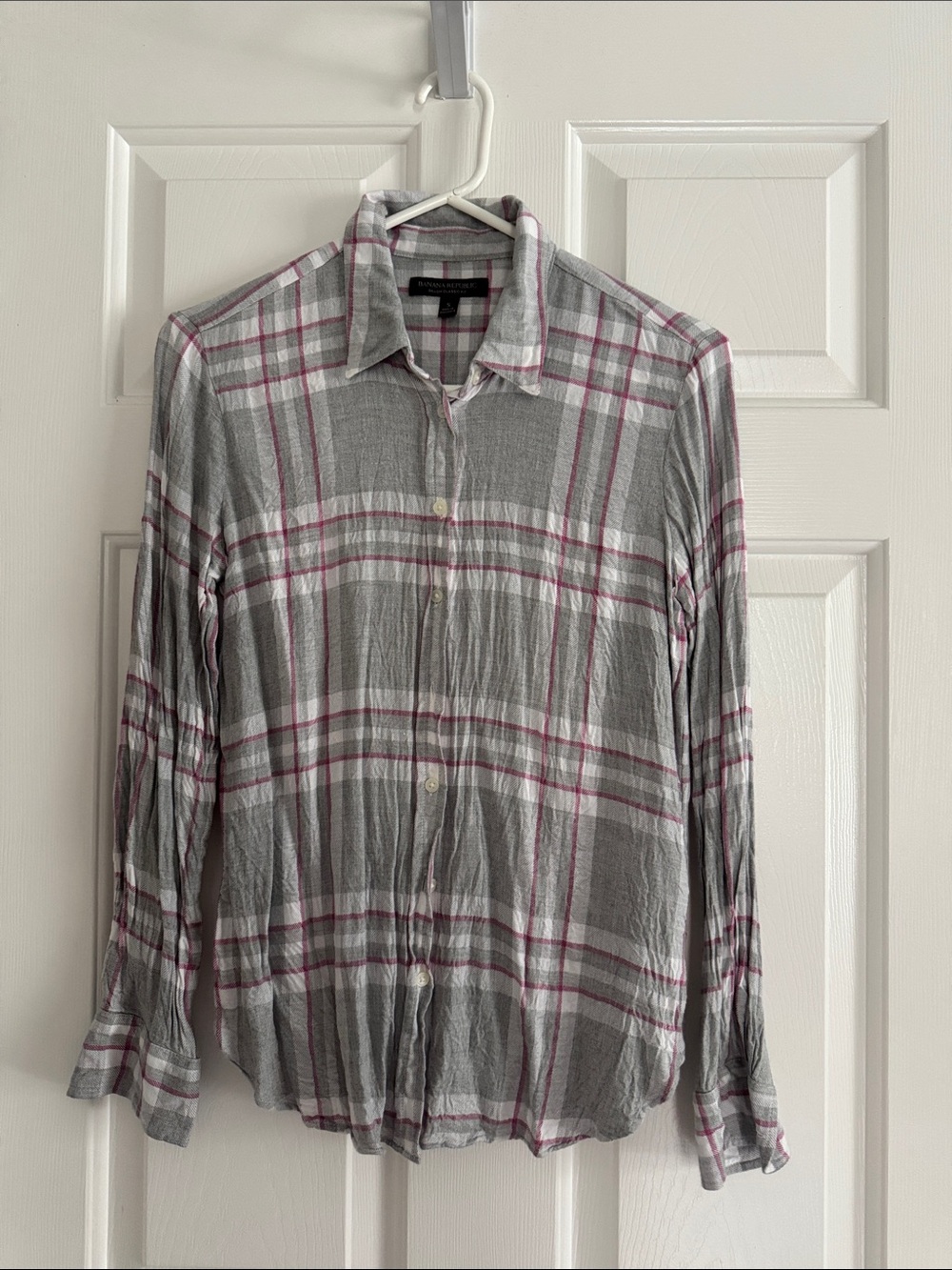 Banana Republic Gray and Pink Plaid Button-Down Shirt